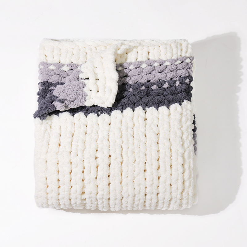 Chunky Knit Chenille Throw Blanket
