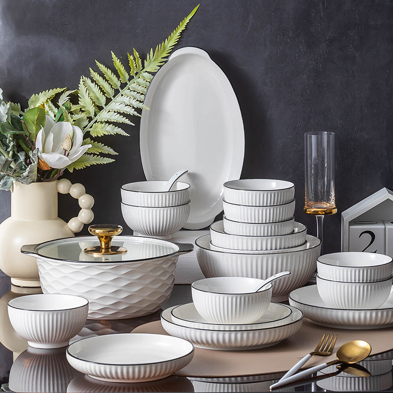 White and Black Rim Dinnerware Set