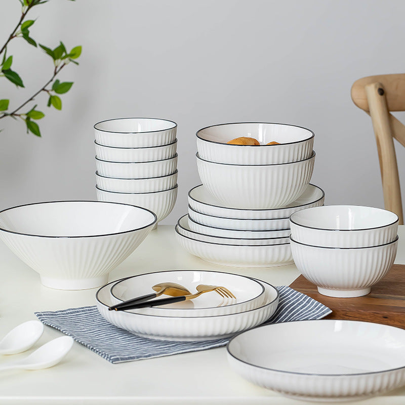 White and Black Rim Dinnerware Set