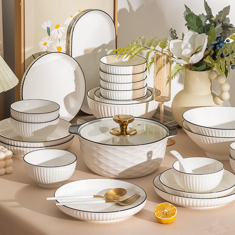 White and Black Rim Dinnerware Set